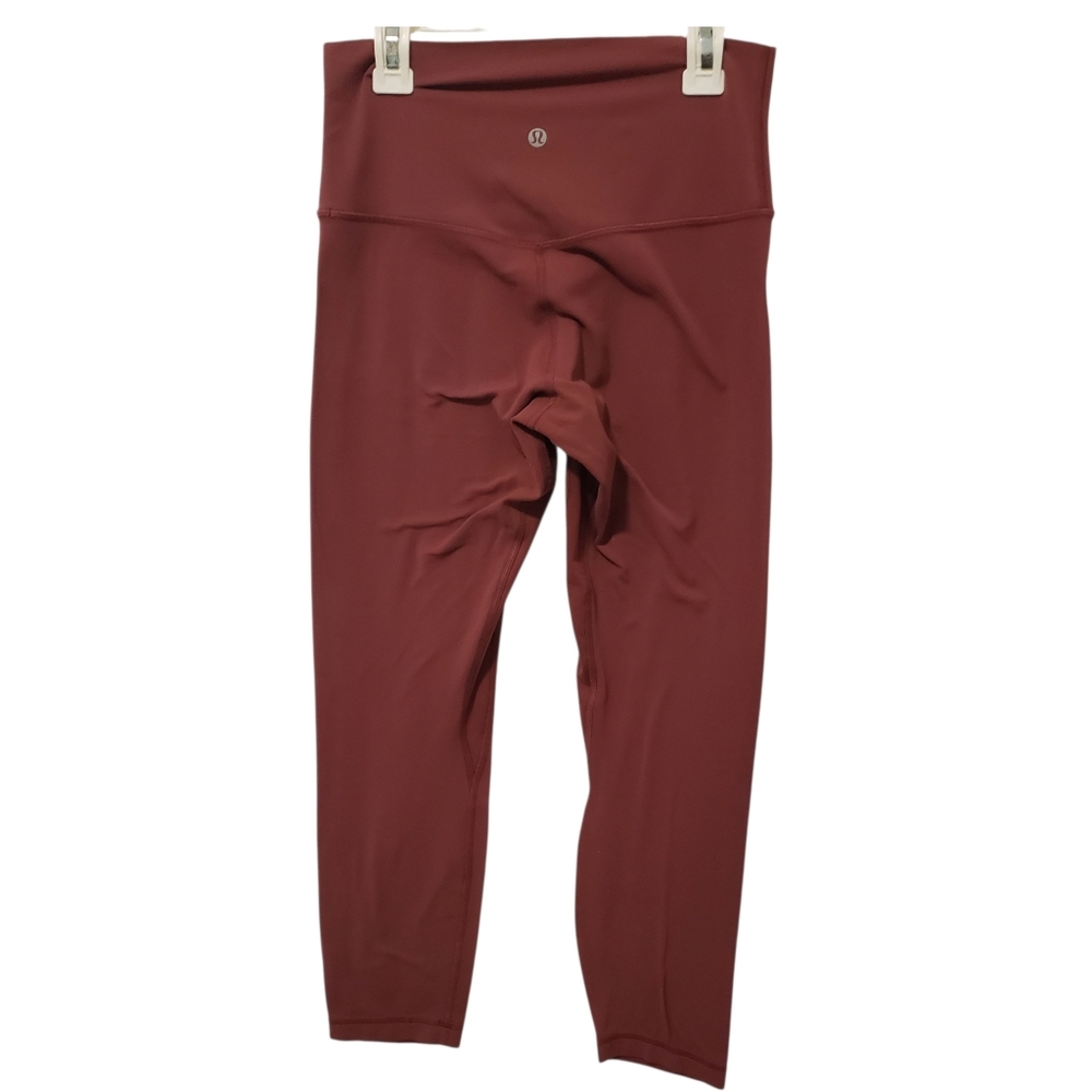 Lululemon Crop Leggings Capri High Waist Women’s Color Mauve Size‎ 6.